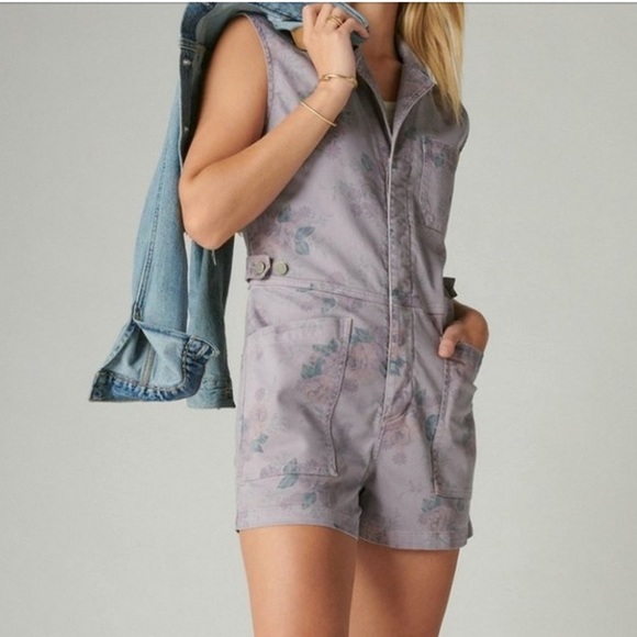 Lucky Brand Laura Ashley Printed Coverall Short Romper ✨ Size Small [runs big] - Picture 10 of 16